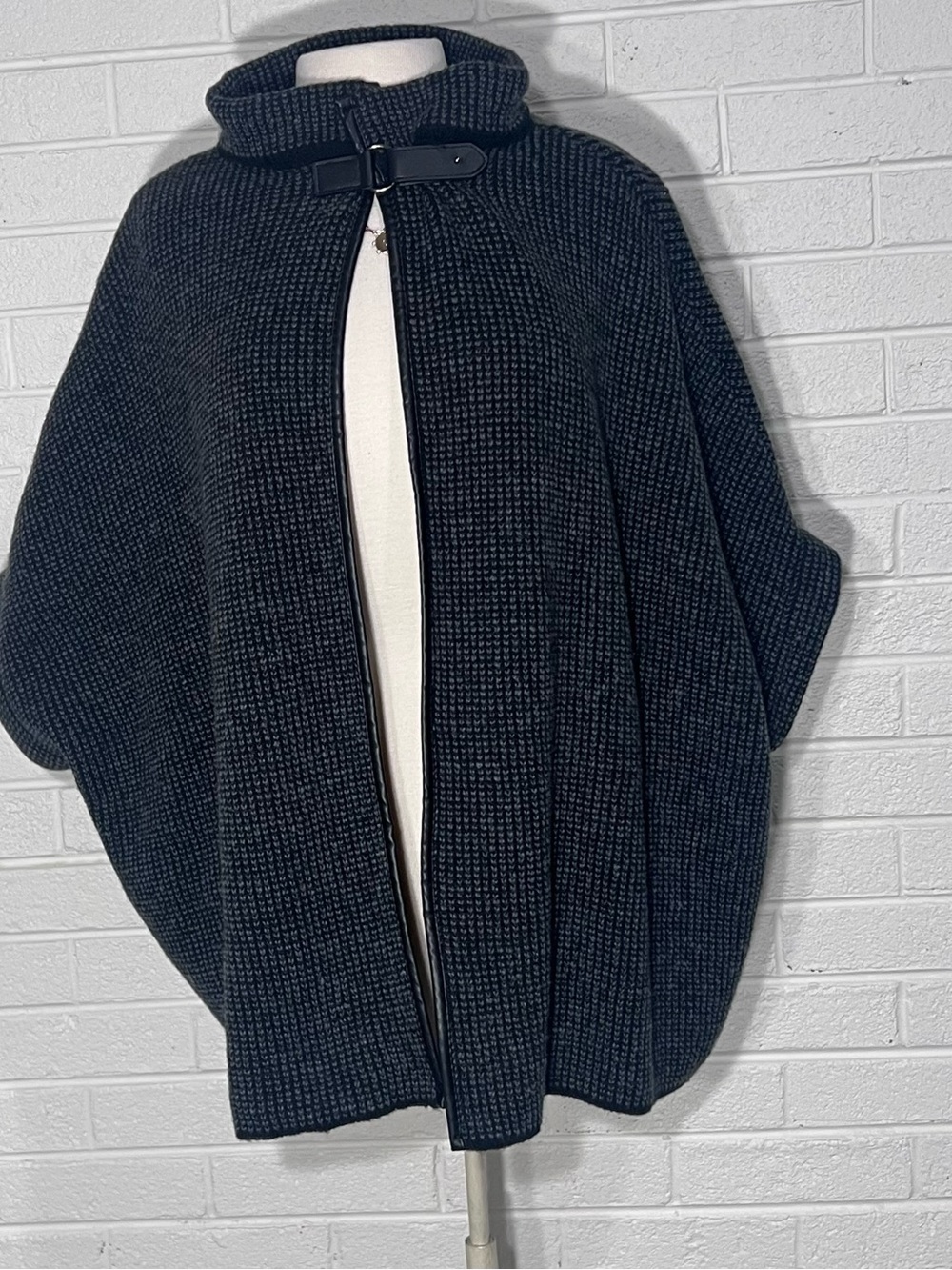 Womens black Knit Zip-Front Cape Sweater